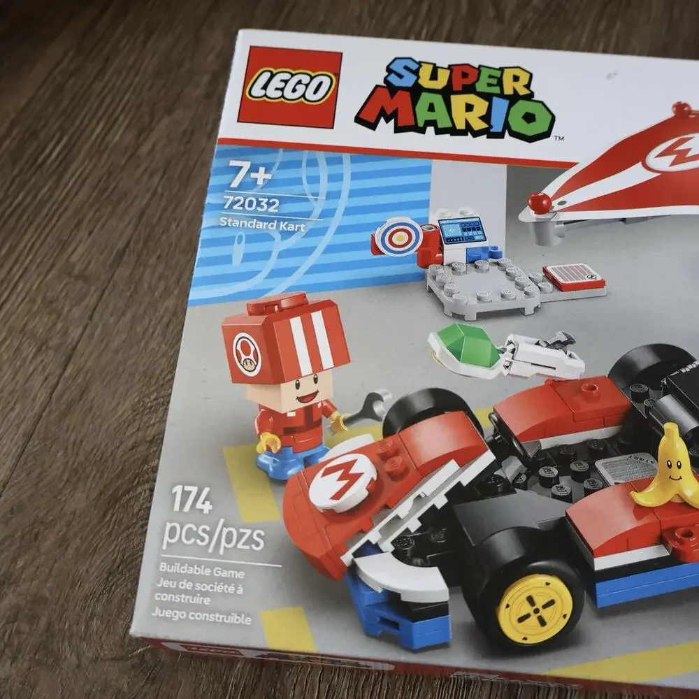 NEW LEGO Nintendo Super Mario Standard Kart Set 72032 174 pcs